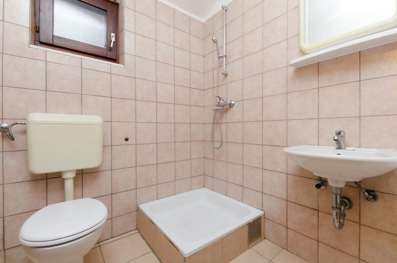 Apartments Mirko Trogir Ngoại thất bức ảnh