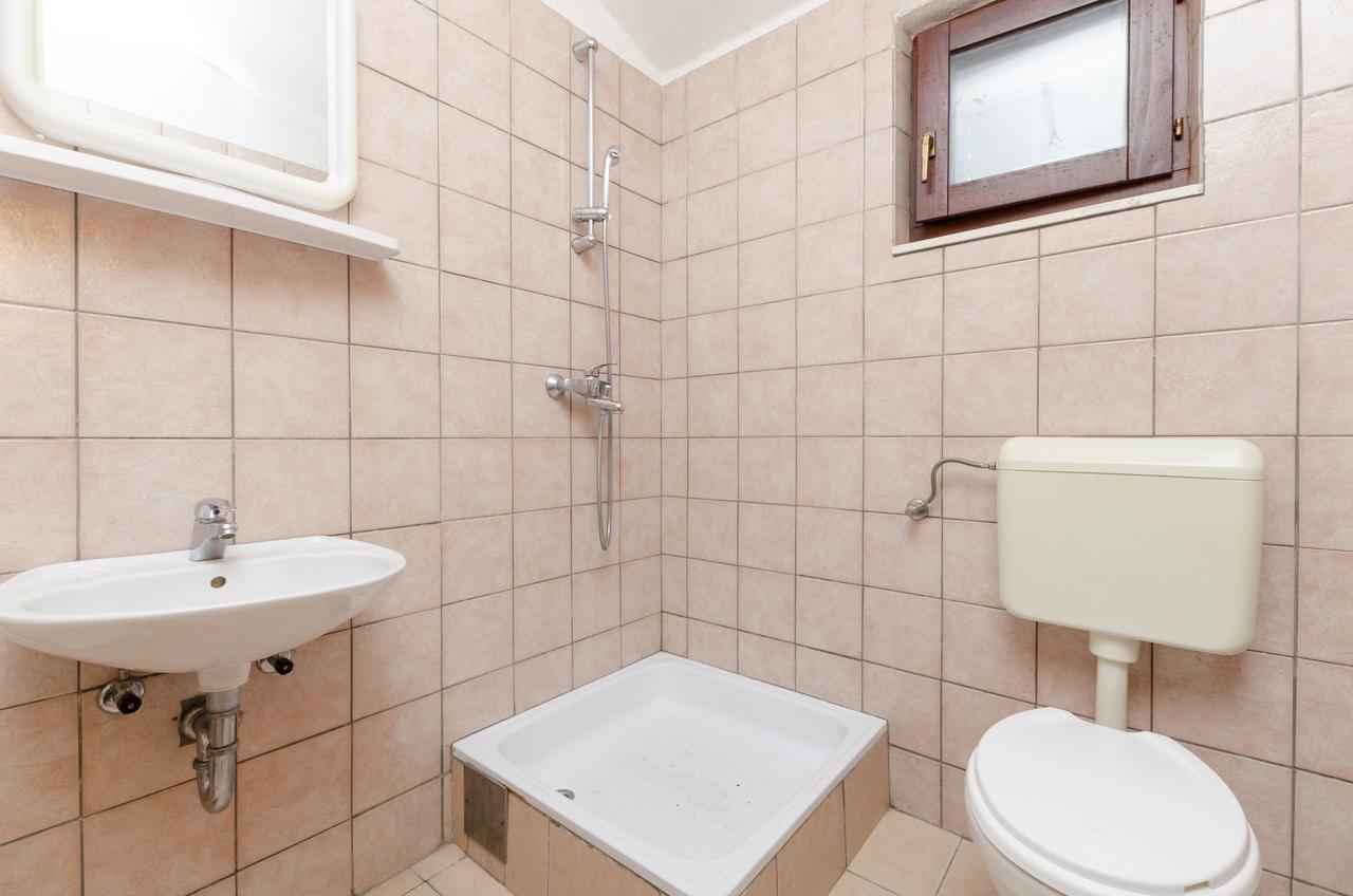 Apartments Mirko Trogir Ngoại thất bức ảnh